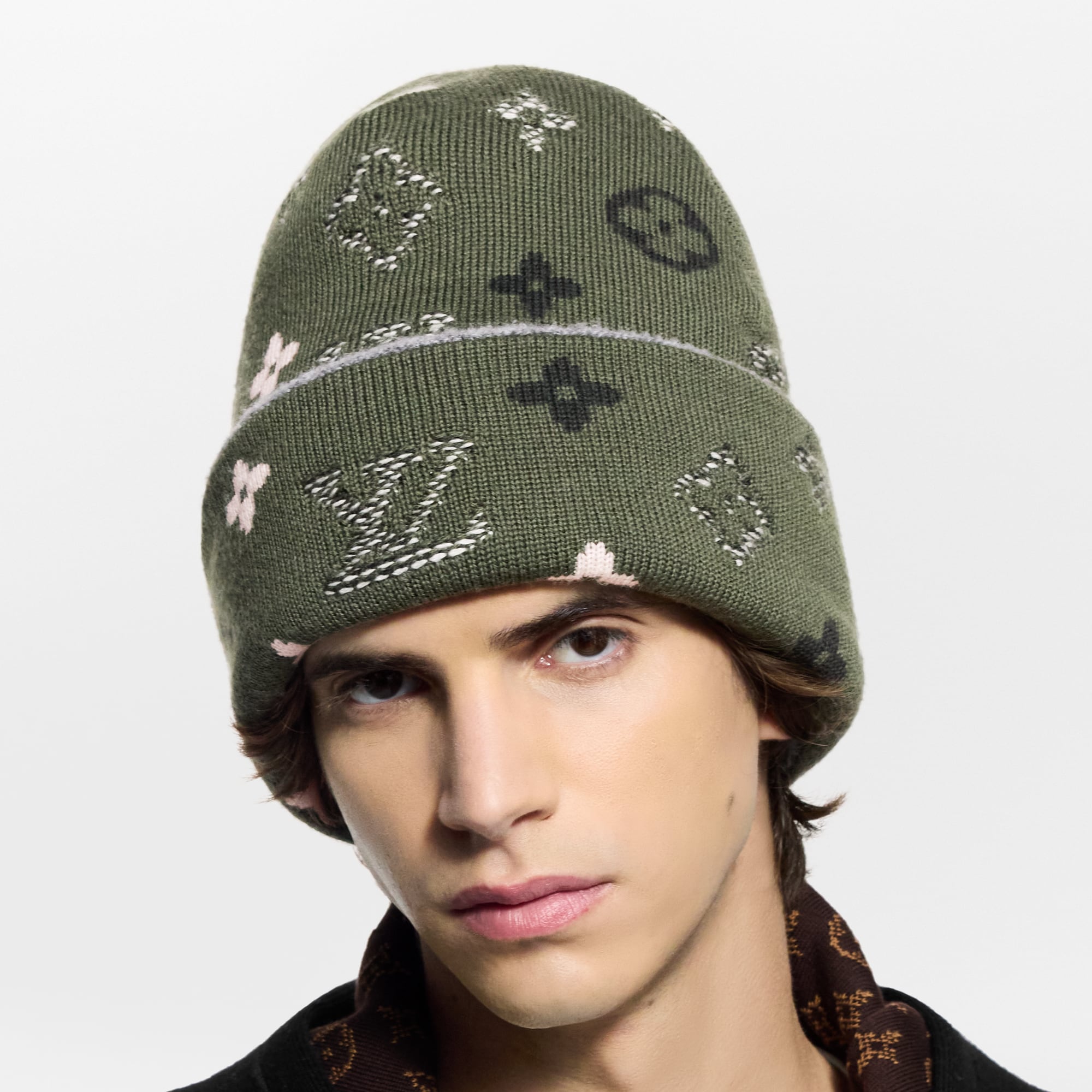 LV Crush Monogram Surplus Beanie . - Holiday Gifts for Him | LOUIS